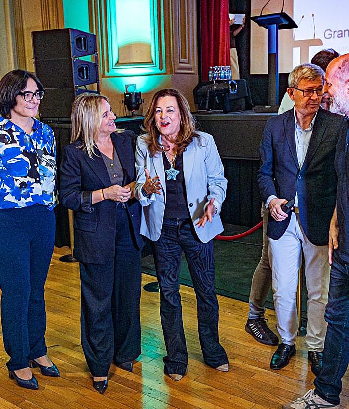 Imagen secundaria 2 - Un canto a la alegría en 1.600 voces infantiles y Miguel Ríos