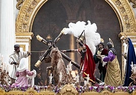 El paso de misterio del Señor del Trabajo en la Catedral el pasado Lunes Santo