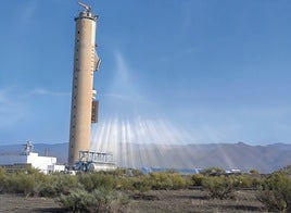 Un estudio alerta del impacto de la contaminación atmosférica en el coste de la energía termosolar