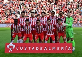 Los minutos definen los que componen el once.