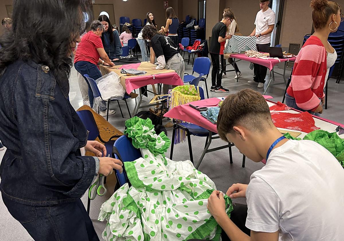 Proyecto de moda sostenible en el colegio Compañía de María