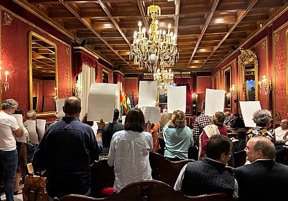 Vecinos del Boquerón reclaman una solución a los problemas del centro de Arandas.