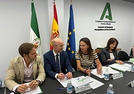 Reunión en el Consorcio de Transporte Metropolitano de Almería.