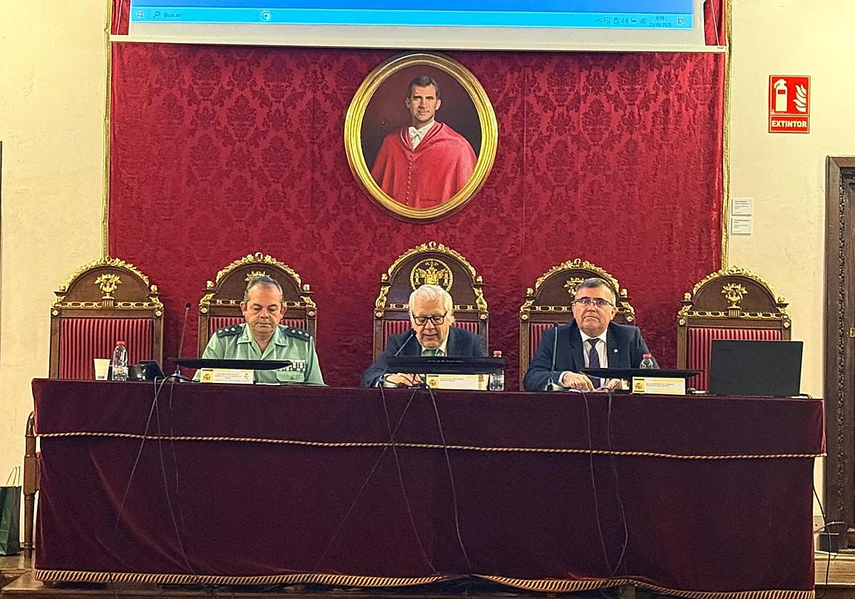 La Guardia Civil organiza en Granada la jornada 'Violencia de género en la sociedad actual'