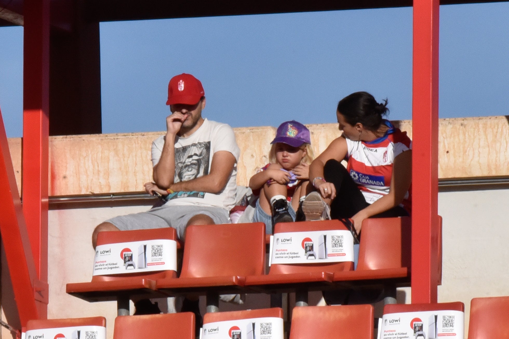 Encuéntrate en la grada del Granada-Cádiz