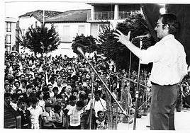 Manuel Fernández Montesinos, sobrino de Lorca, participó en el 5 a las 5.