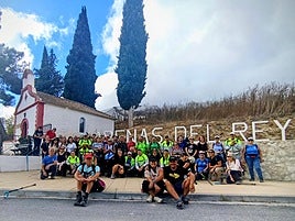 Medio centenar de senderistas participan en la ruta por el Pantano de Los Bermejales organizada por el Área de Deportes de Almuñécar