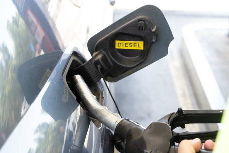 La fecha en la que subirá el diésel y la gasolina hasta 45 céntimos