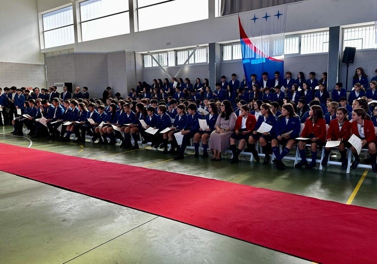 El Colegio Monaita-Mulhacén entrega casi 400 certifficaciones Cambridge en un acto solemne