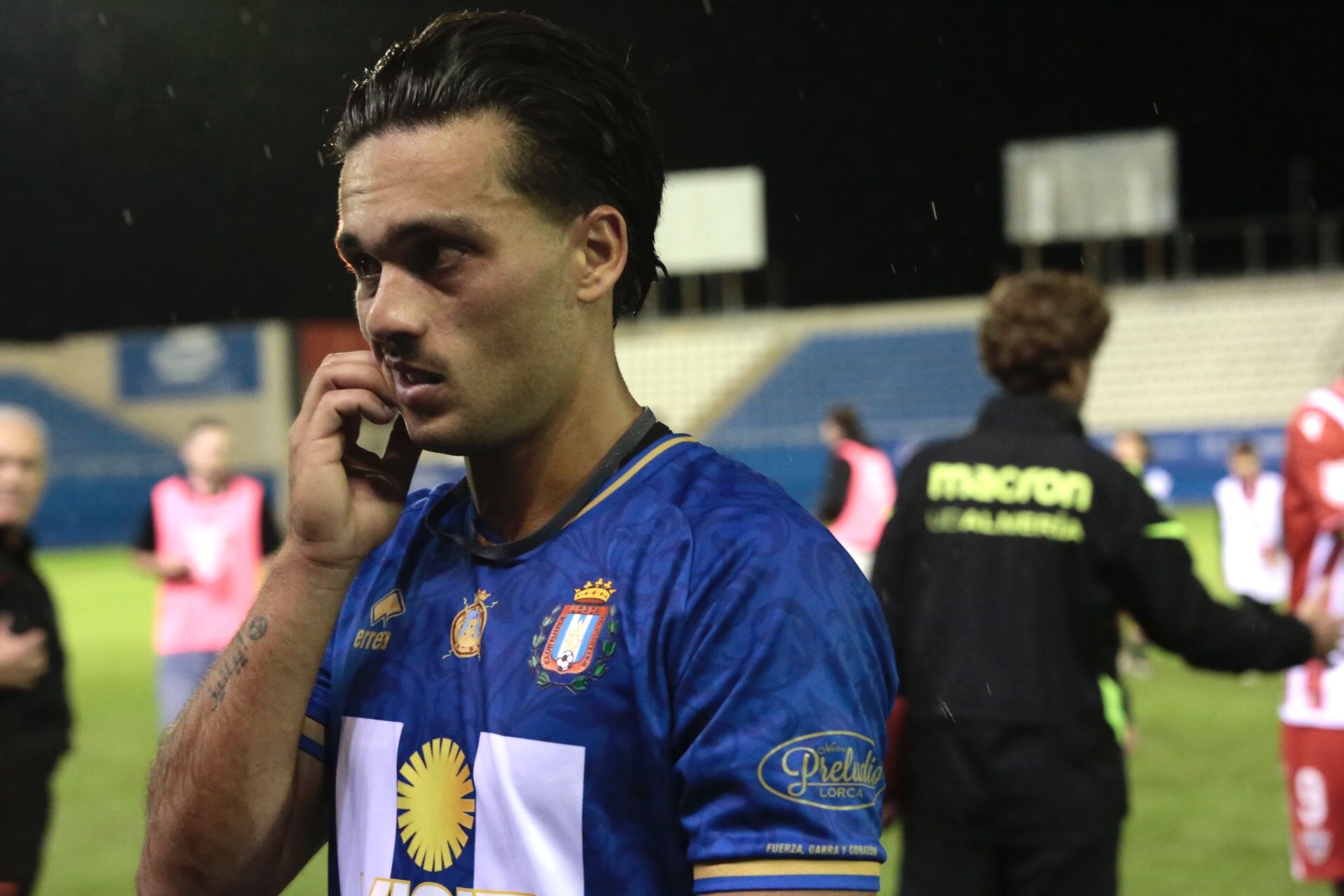 El Almería impone su calma