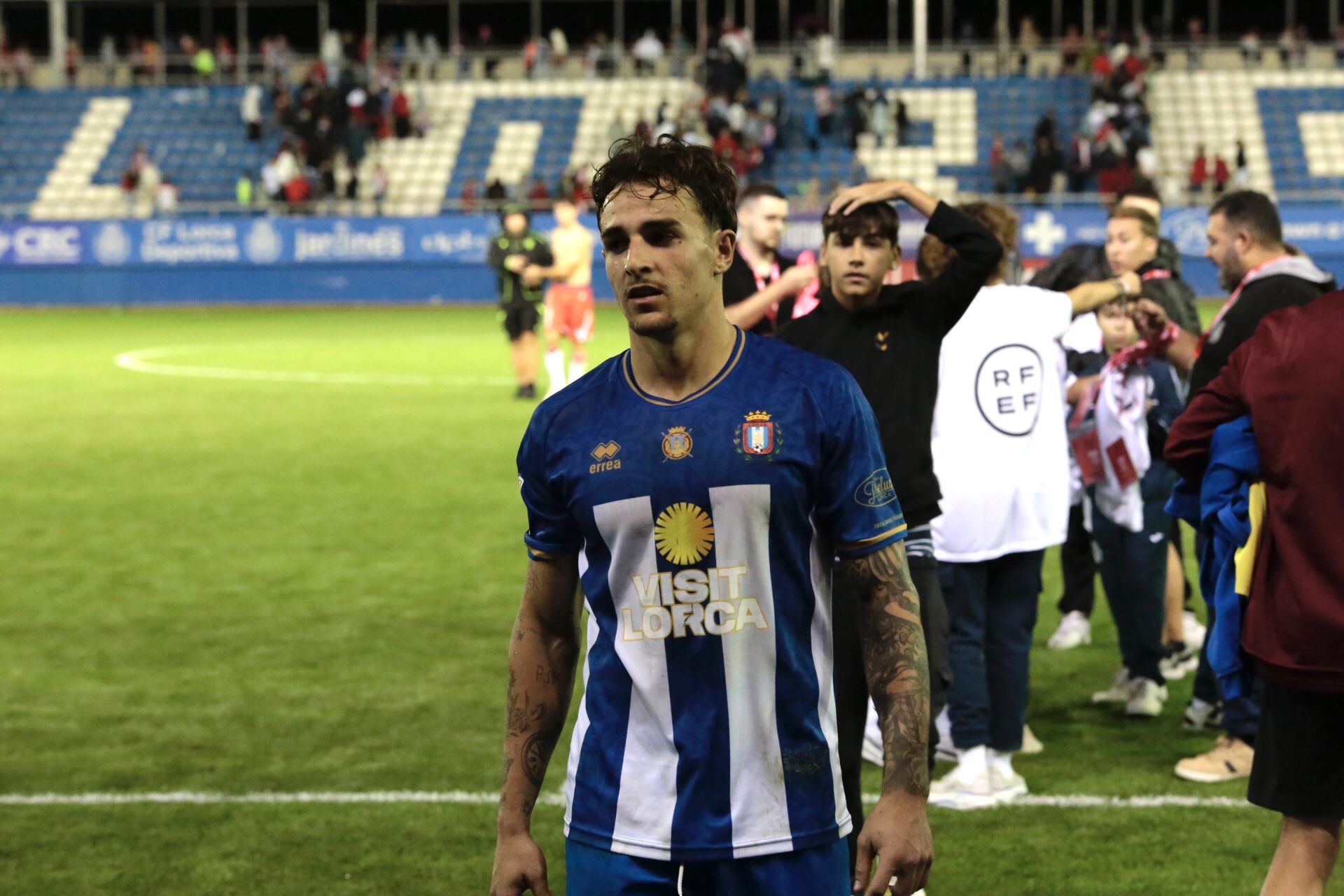 El Almería impone su calma