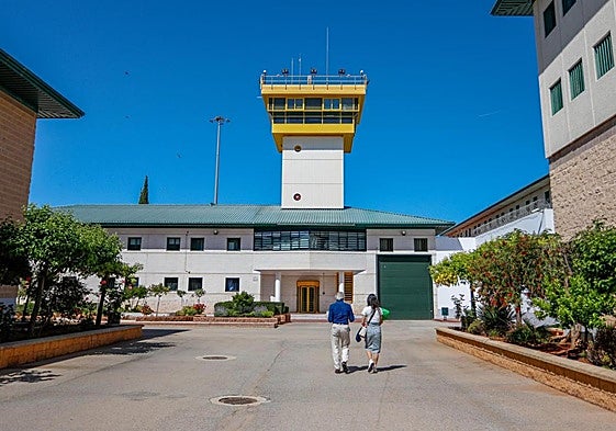 Una imagen de archivo de la prisión de Albolote.