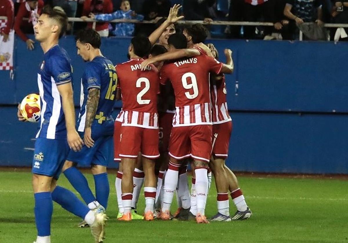 Los rojiblancos esperan riva.