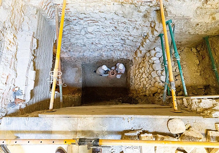 La cápsula del tiempo de Granada: aparecen restos de 30 siglos en el hueco de un ascensor