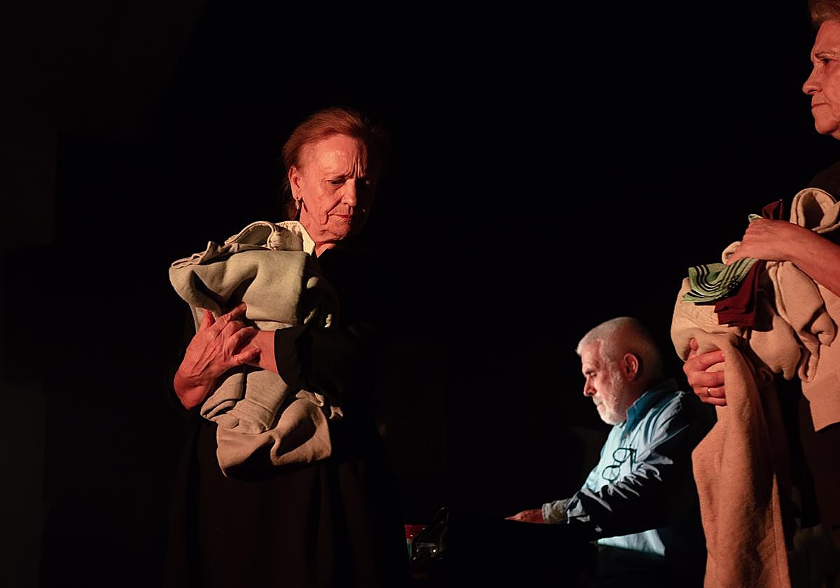 &#039;En Tierra Extraña&#039; finaliza el Veleficuento, en imágenes