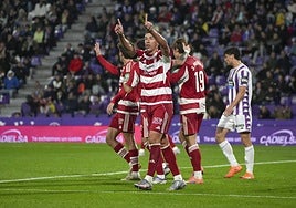 Rubén Alcaraz niega fuera de juego en el gol anulado a Jorge Pascual.