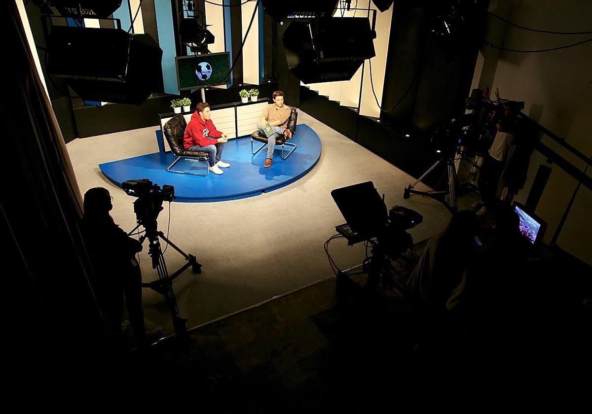 Plató Chicho Ibáñez Serrador de la Facultad de Comunicación.