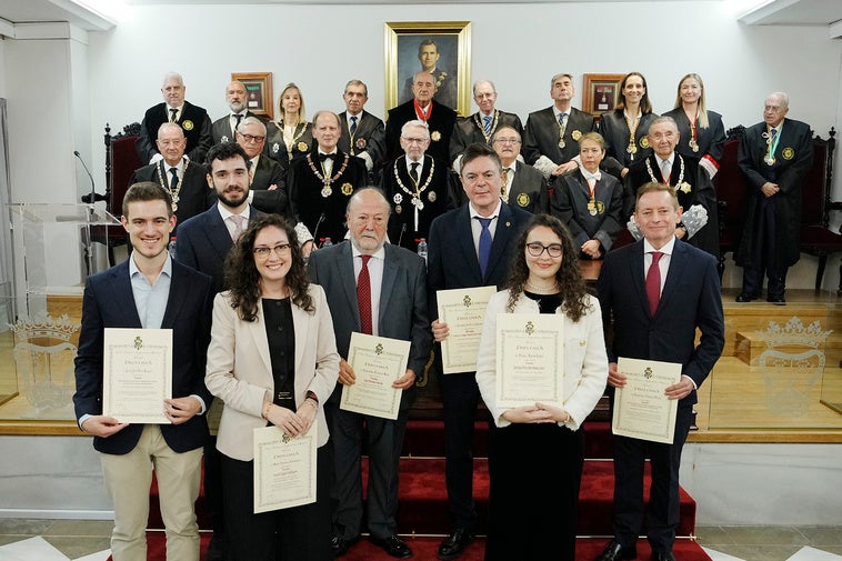 Luis Mª Cazorla pronuncia la apertura de curso de la Real Academia de Jurisprudencia y Legislación de Granada