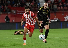 Aunque en el campo sí lo haga, fuera de él Arnau Puigmal no se muerde la lengua.