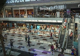 Una nueva tienda busca trabajadores en el Nevada.