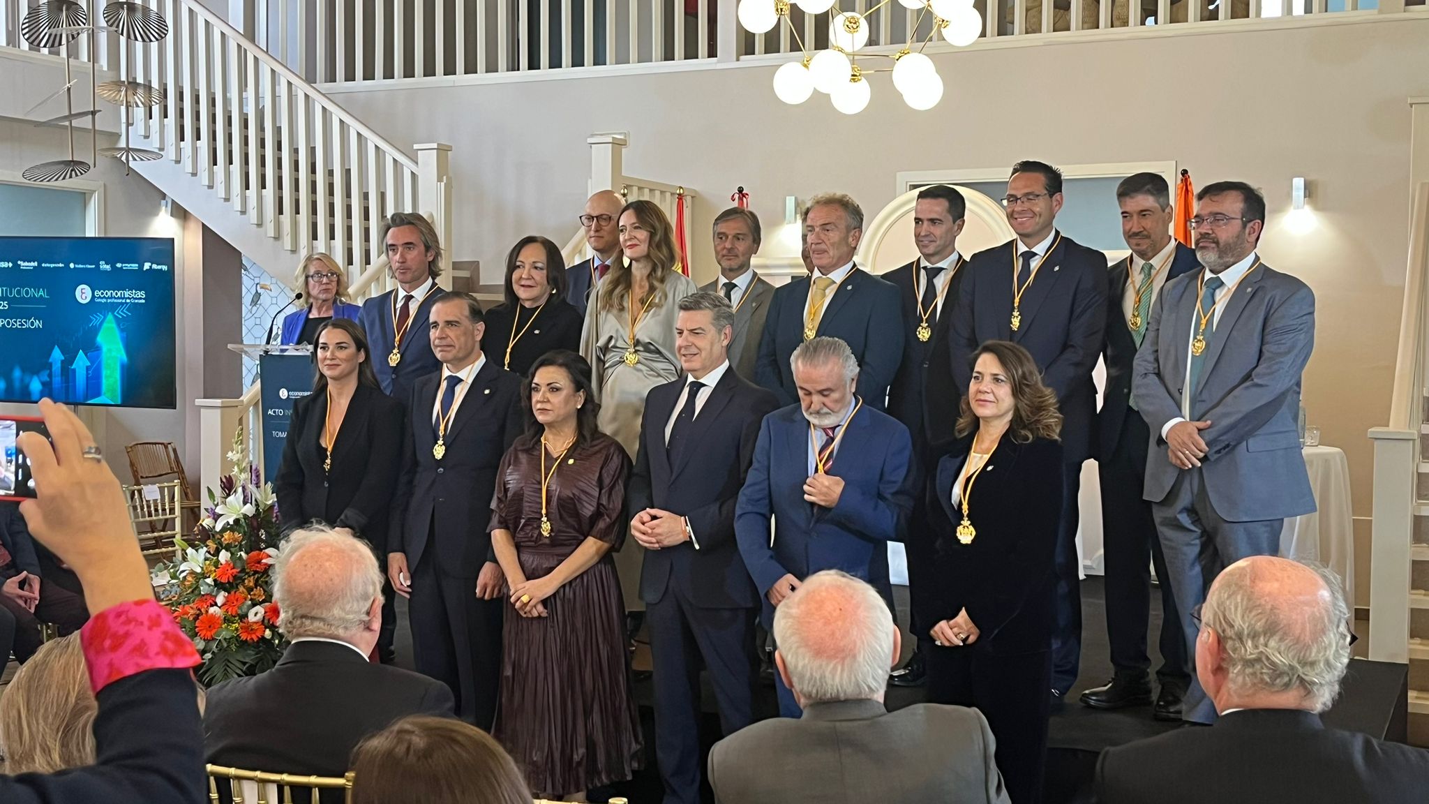 Las imágenes de la toma de posesión de la nueva decana del Colegio Profesional de Economistas