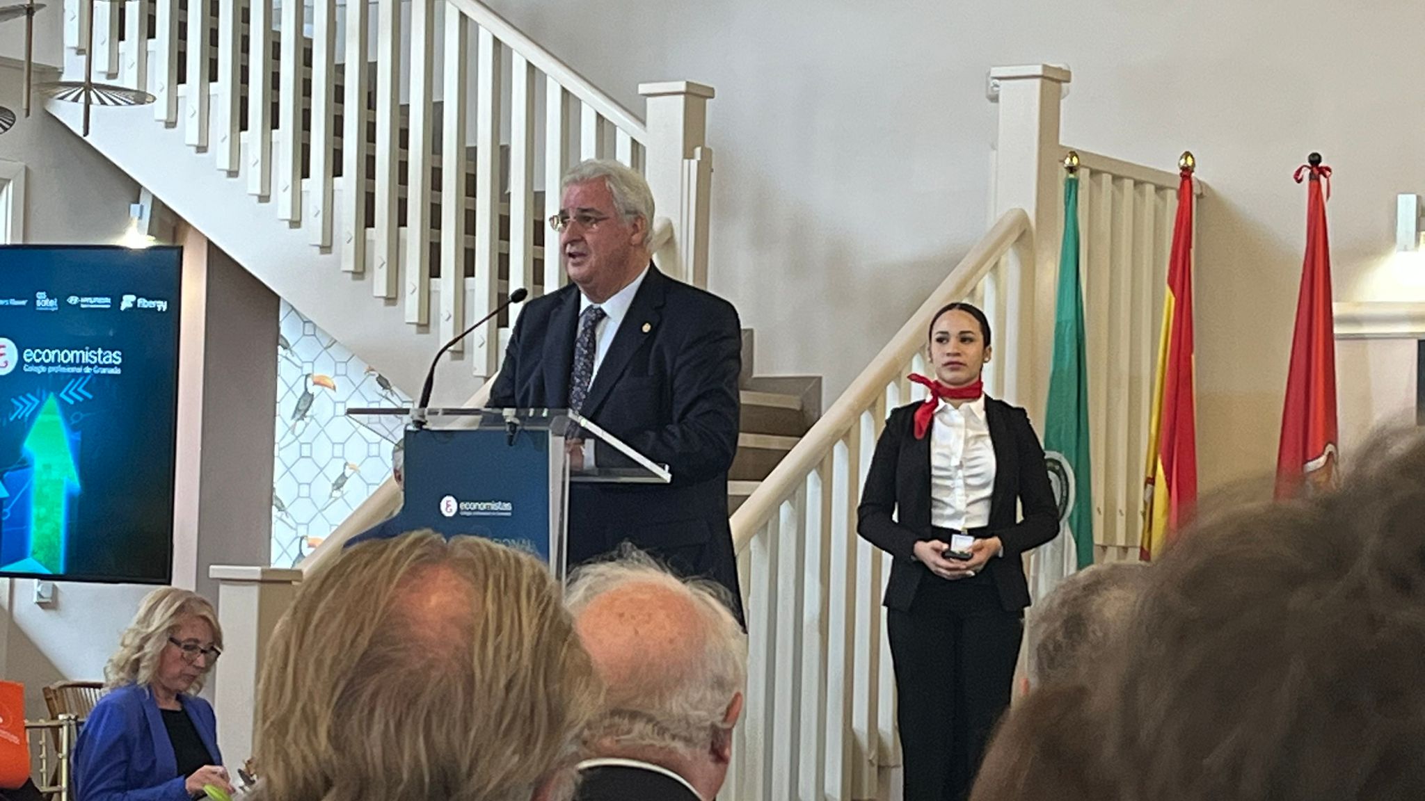 Las imágenes de la toma de posesión de la nueva decana del Colegio Profesional de Economistas