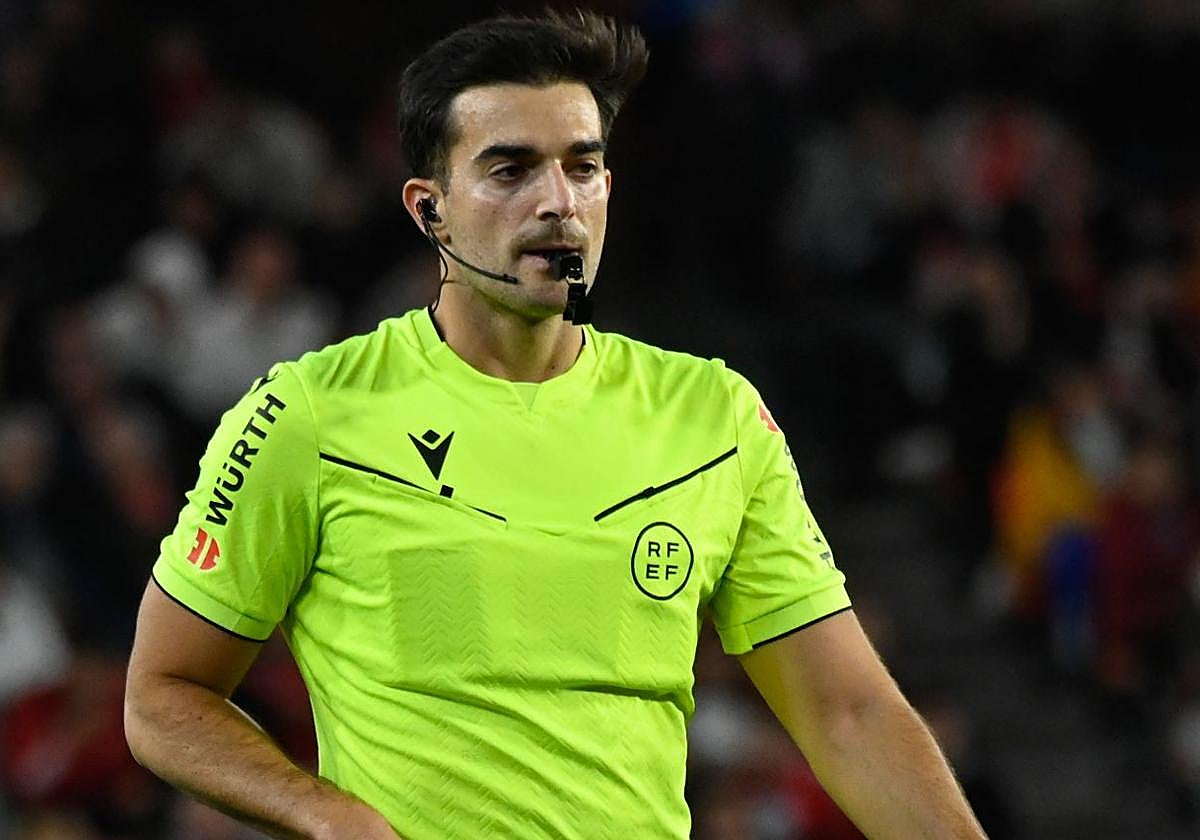 El colegiado Eder Mallo.