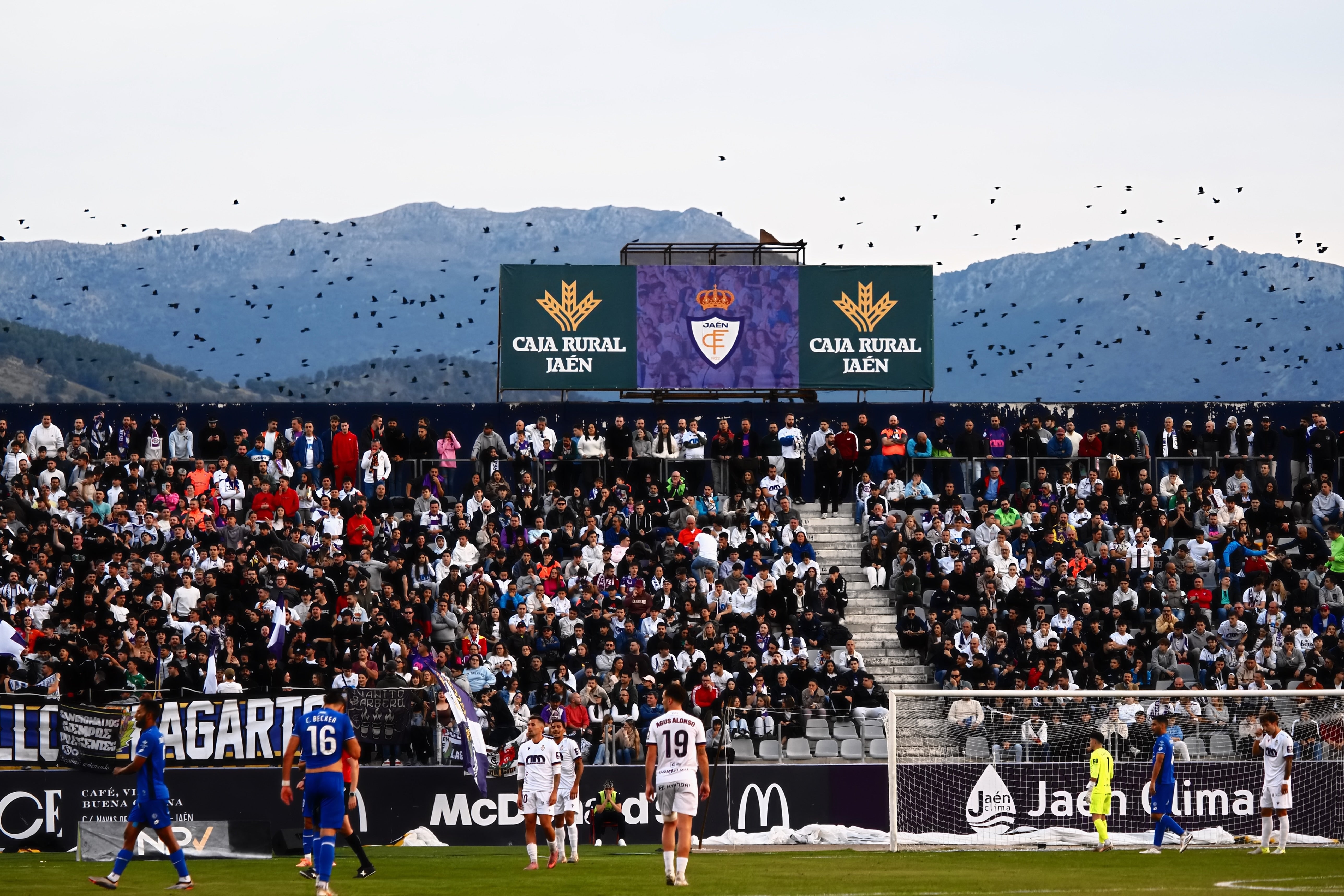 El derbi jienense, en imágenes