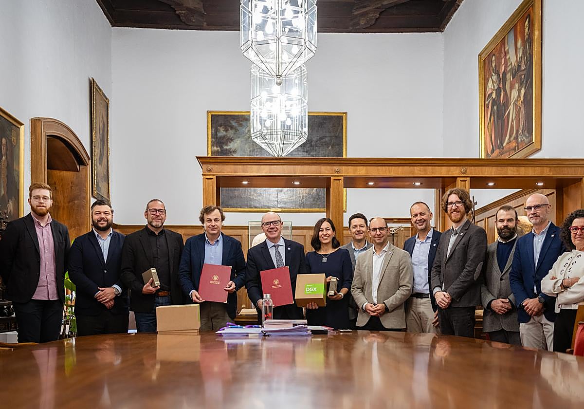 La UGR y GPU Solutions crean la Cátedra de Infraestructuras de Computación Acelerada e IA Sostenible