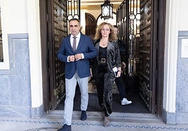 Francis Rodríguez abandona la reunión.