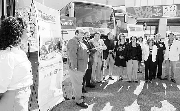 Empresarios y autoridades, en la presentación del transfer impulsado por la Comercializadora de Turismo de Jaén en 2008.