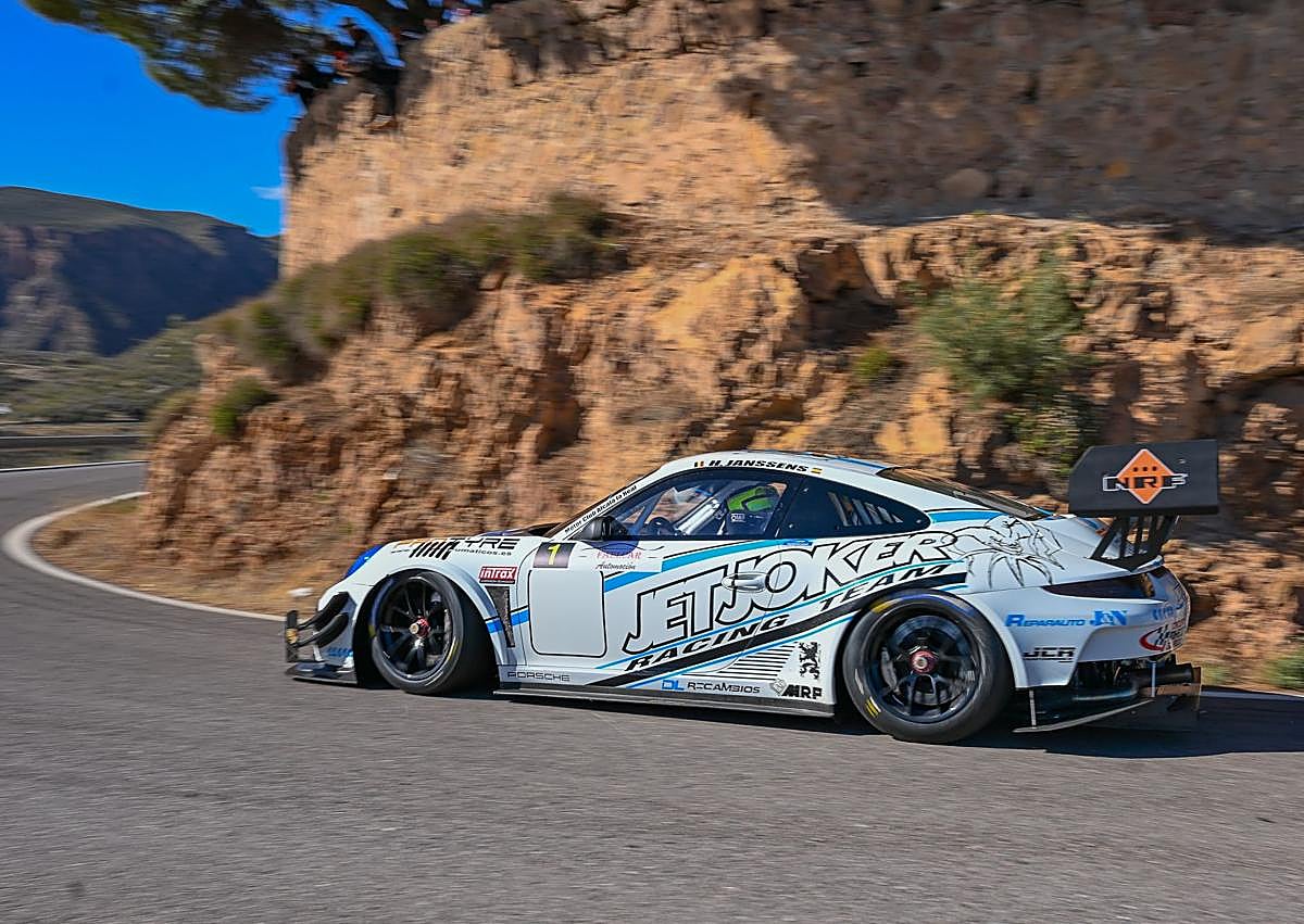 Imagen secundaria 1 - Emoción y espectáculo en la 8ª Subida a Berja, duodécima cita del Campeonato Andaluz de Montaña