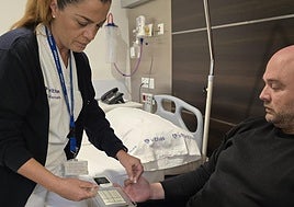 Tratamiento a un paciente.