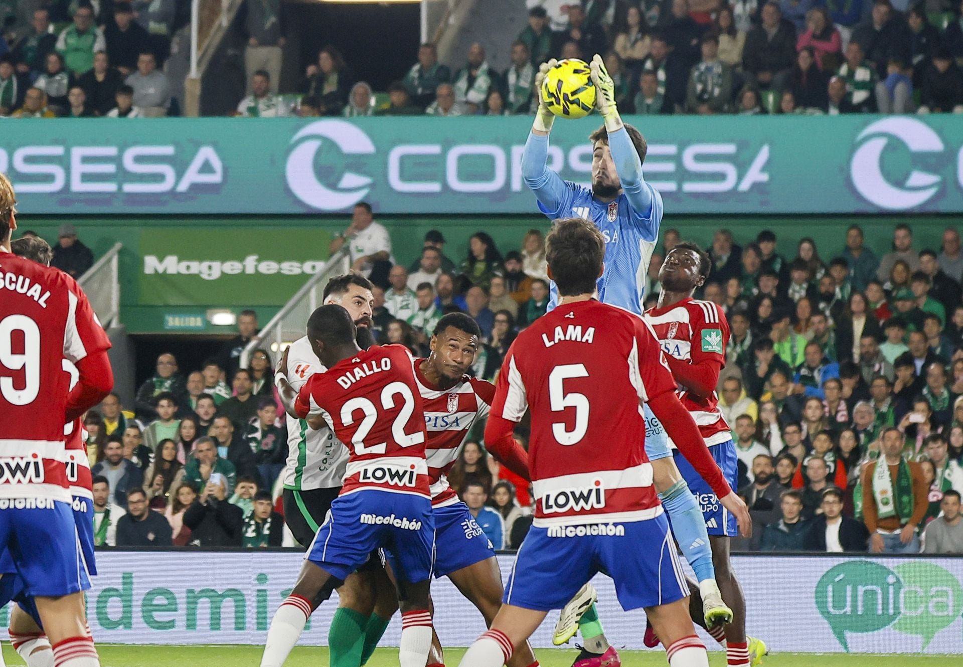 Las mejores imágenes del Racing - Granada CF