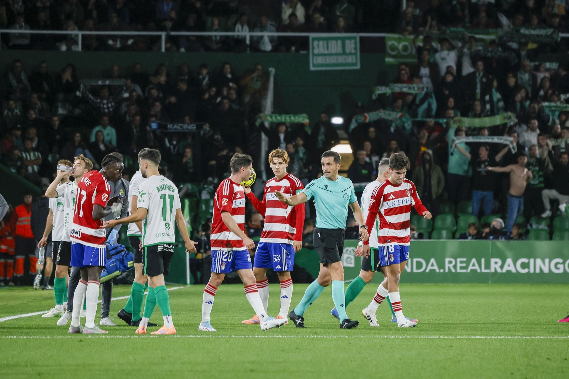Las mejores imágenes del Racing - Granada CF