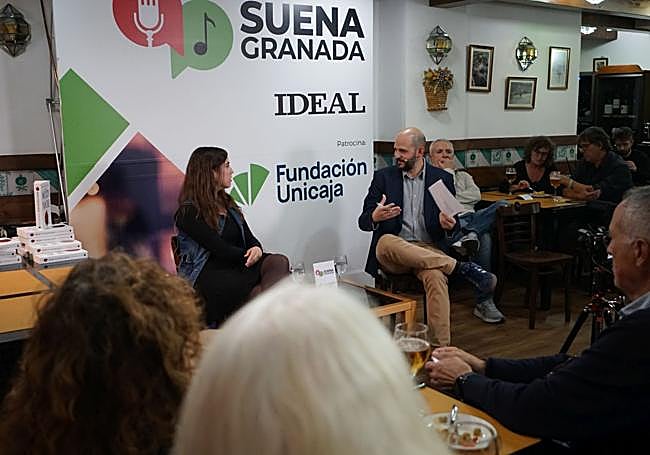 Momento de la charla.