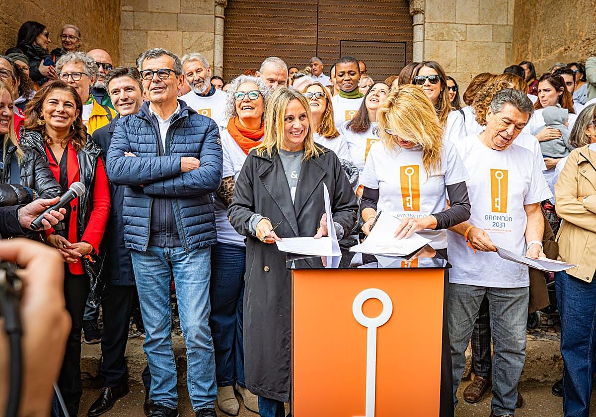 Imagen principal - Granada 2031, la candidatura entra en la leyenda