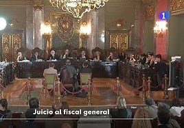 Imagen del juicio contra el fiscal general del Estado emitida en el Telediario de TVE.