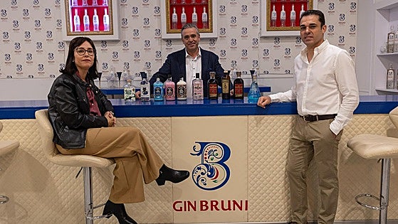 La ginebra artesanal más galardonada del mundo en 2024 no es de Escocia, es de Granada
