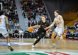 Elias Valtonen, de los pocos que jugaron frente al Real Madrid la pasada temporada.