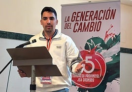 El secretario general de JSA Granada, Jorge Ibáñez