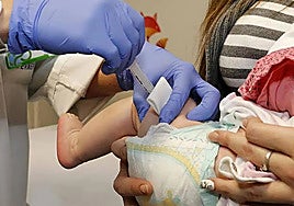 Almería supera el 92,8% de cobertura en la vacunación frente al virus de la bronquiolitis