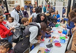 Taller de manualidades, el año pasado, en la capital.