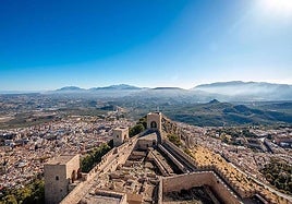 Vista de Jaén con el castillo en primer plano, en una imagen de archivo.