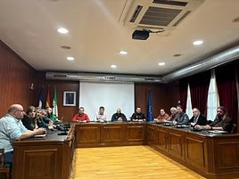 Reunión en Monachil por venta ambulante ilegal en Sierra Nevada