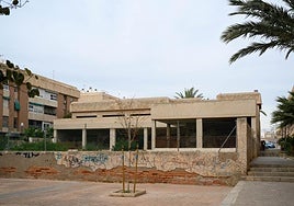 Solar de la antigua guardería municipal del barrio de Nueva Andalucía