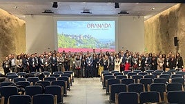 Foto de familia del encuentro anual de Granada Convention Bureau.