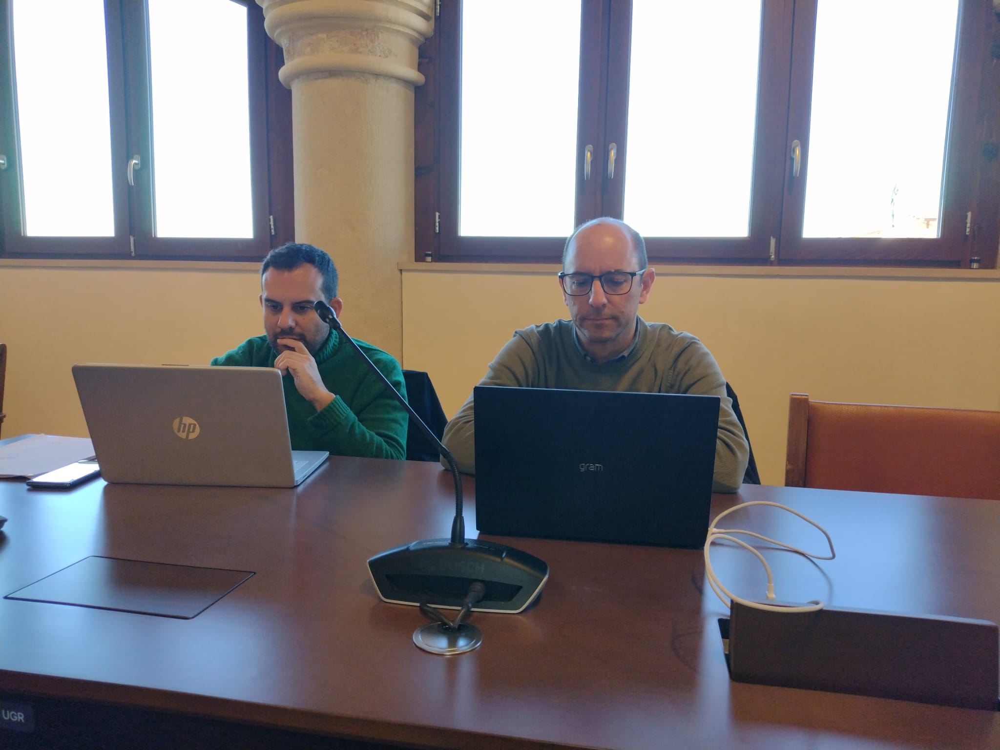 La UGR aprueba su 'Política interna de desconexión digital' para mejorar la salud laboral y la conciliación