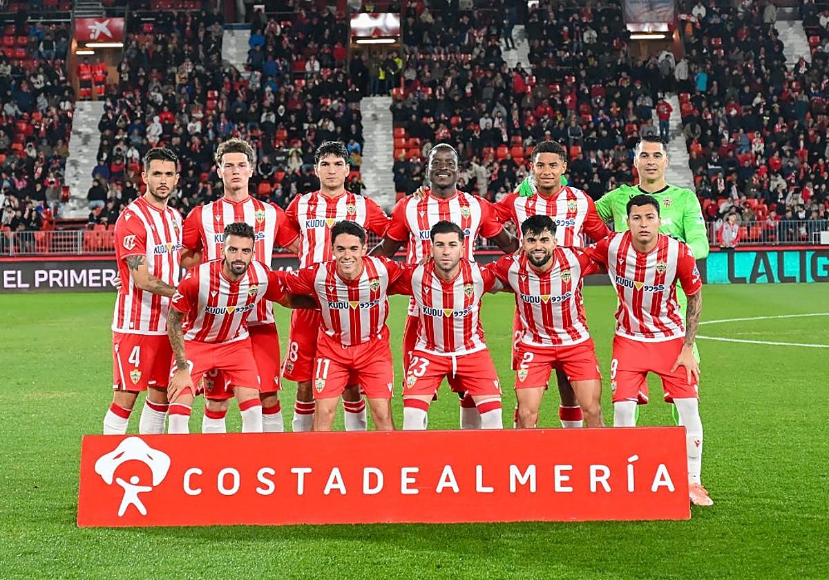 Once inicial de la UD Almería ante el Huesca