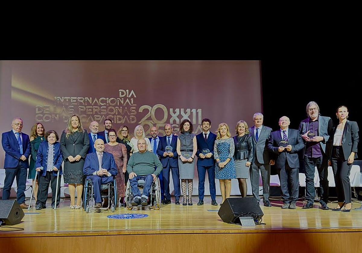 FAAM de Oro a la entrega por la inclusión social